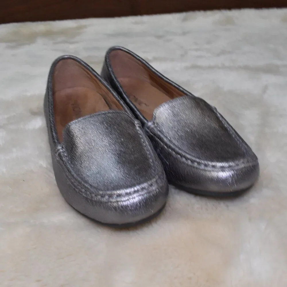 Vionic Metallic Silver Leather Loafers